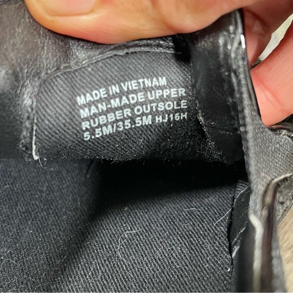 Michael kors Slip on shoes size 5.5 - Picture 8 of 8